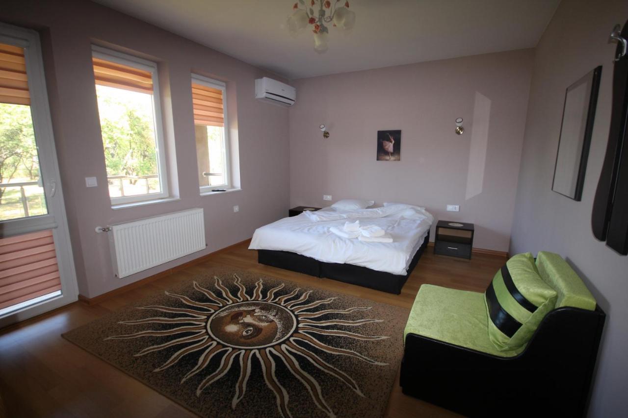 Villa Jerman Konska Екстериор снимка